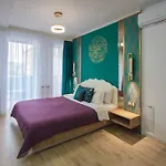 Gold Class Apartments Ams