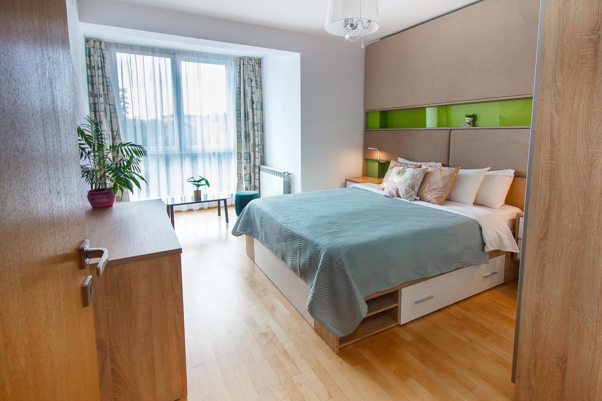 Gold Class Ams Apartment